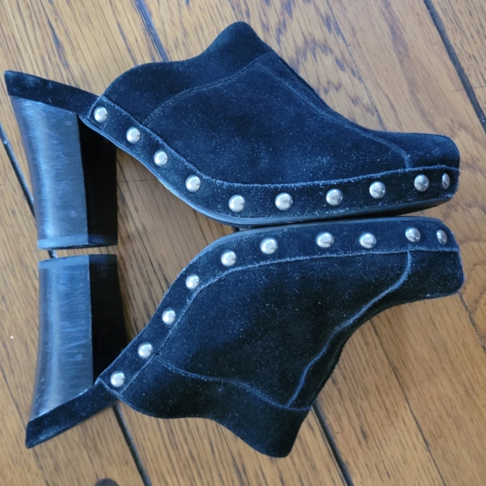 Black Suede Clogs By Me Too